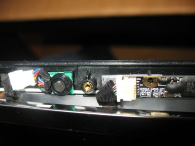 acer_lcd_top_wires